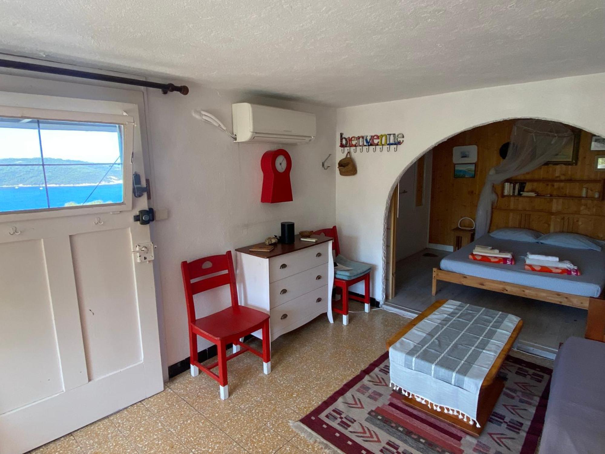 Ferienwohnung Les Oreades, Studio Le Marin Avec Vue Mer Imprenable Île du Levant Exterior foto